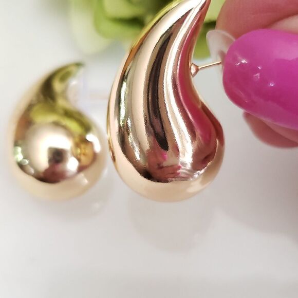 New! Anthro Petra Drop Earrings - Picture 10 of 12